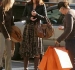 emily_blunt_051001_02.jpg